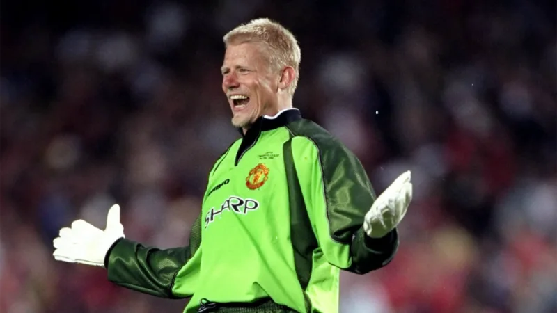 Famous goalkeepers who have won the Golden Glove award